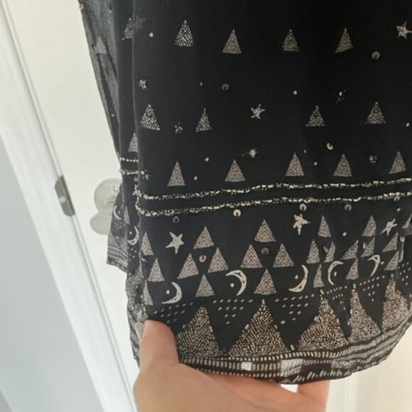 Joie Silk boho/flowy off shoulder black/white blouse size xxs - Picture 5 of 8